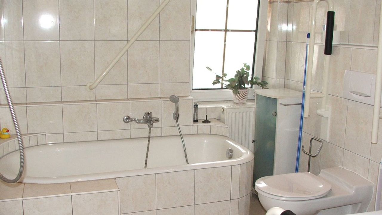 Ferienwohnung 3: Badezimmer Ferienwohnung 3: Badezimmer